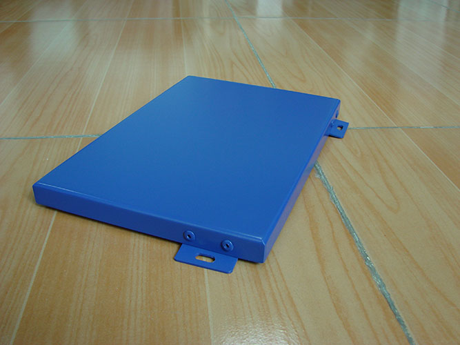 蓝色氟碳铝单板